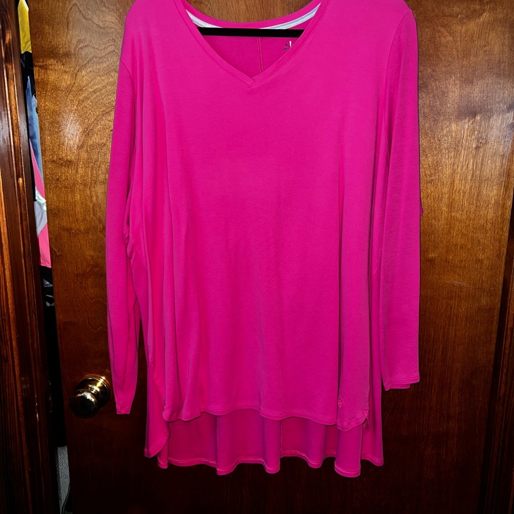 Isaac Mizrahi Fuchsia V-Neck Tunic
